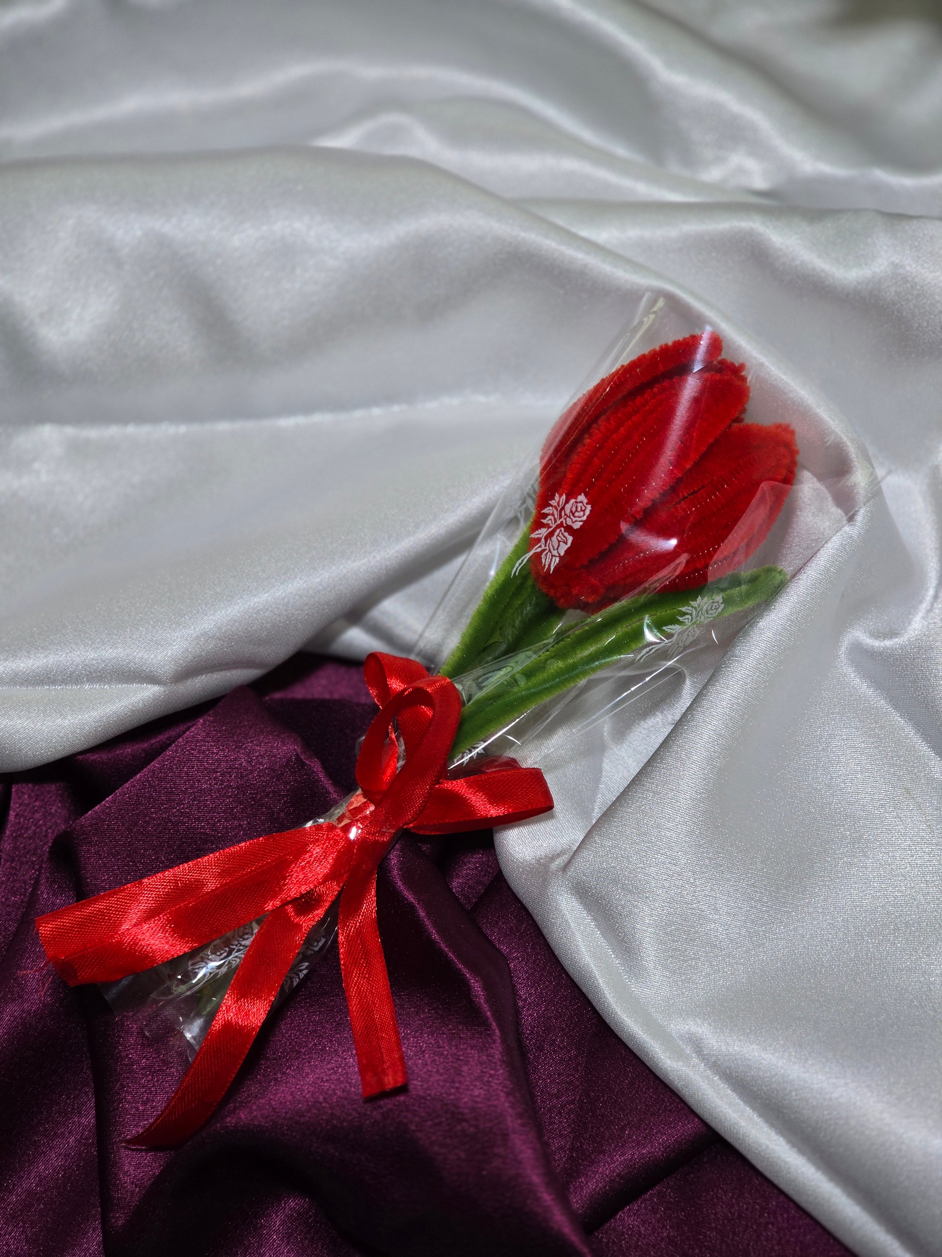 Red Tulip Bouquets